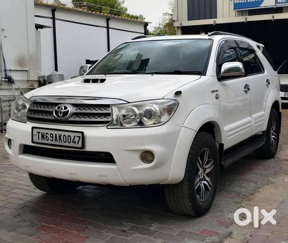 Toyota Fortuner 3.0 4x4 Manual, 2010, Diesel