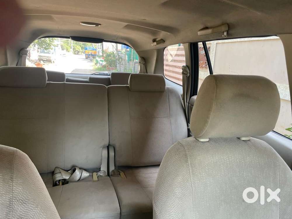 Toyota Innova 2.5 V 7 Str, 2006, Diesel