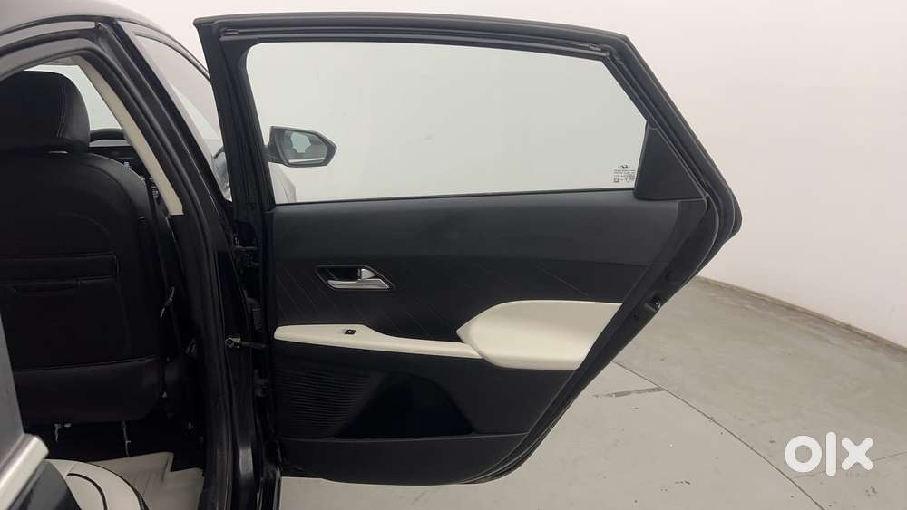 Hyundai Verna Sx 1.5 Petrol Ivt, 2024, Petrol