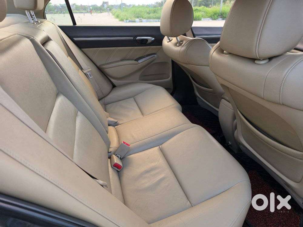 Honda Civic 1.8 V Mt, 2011, Petrol