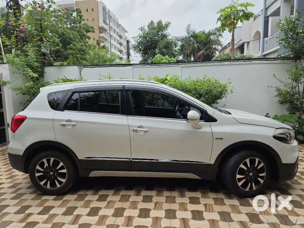 Maruti Suzuki S-cross Diesel 2017