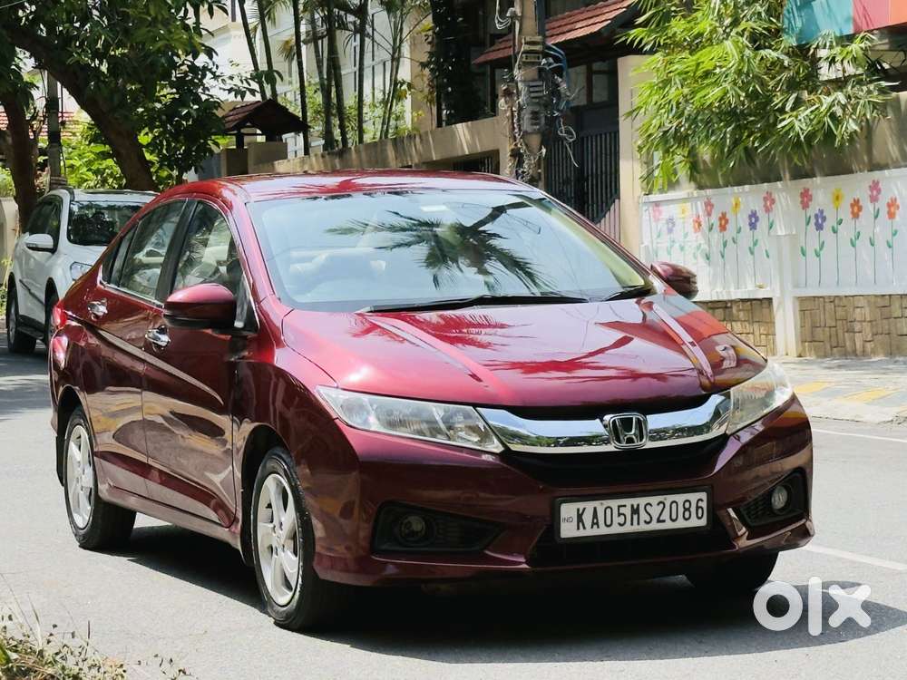 Honda City V Mt, 2015, Petrol