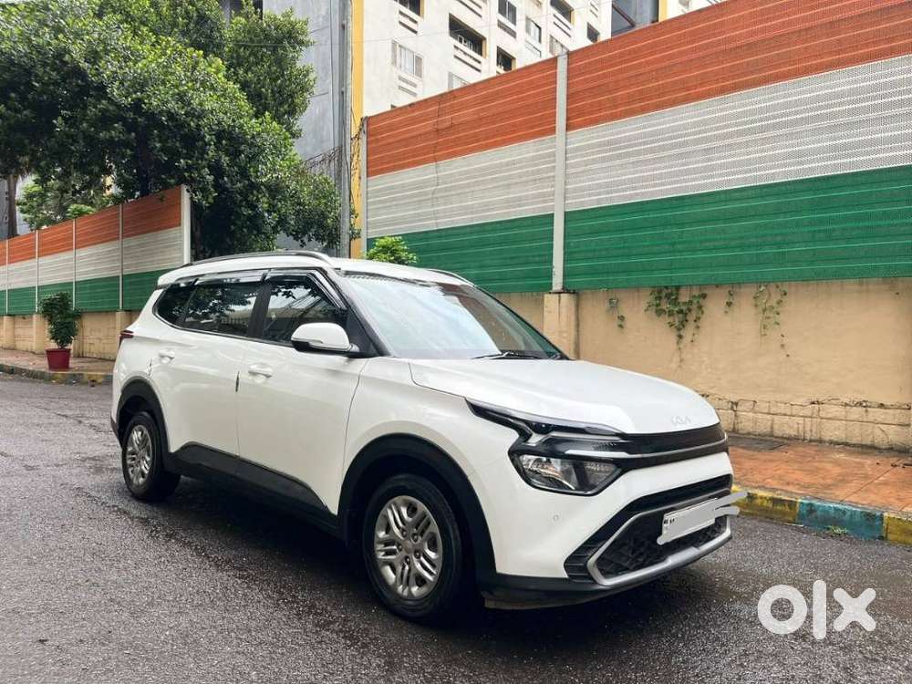 Kia Carens 1.4 Prestige 7 Str, 2023, Petrol