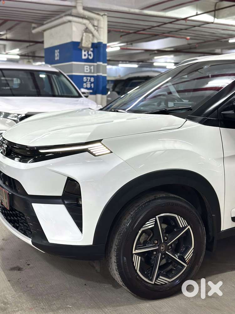 Tata Nexon Creative Plus 1.2 Revotron Petrol 6 Amt, 2023, Petrol