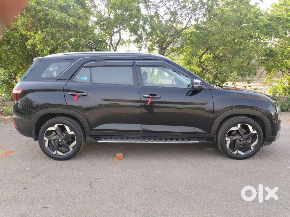 Hyundai Alcazar 2.0 Signature (o) Petrol At 6 Str, 2021, Petrol