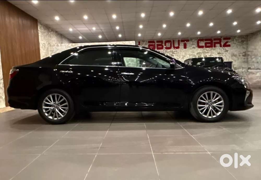 Toyota Camry Hybrid, 2018, Petrol