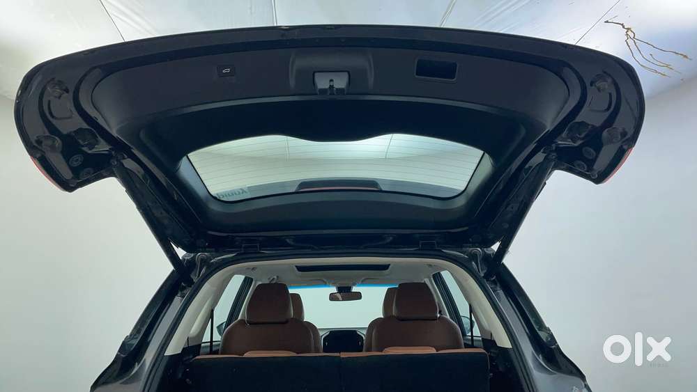 Mg Hector Plus 1.5 Sharp Turbo Cvt 6 Str, 2021, Petrol