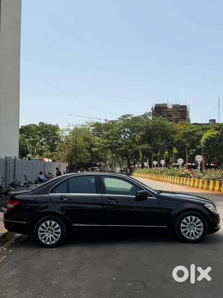 Mercedes-benz C-class 2011
