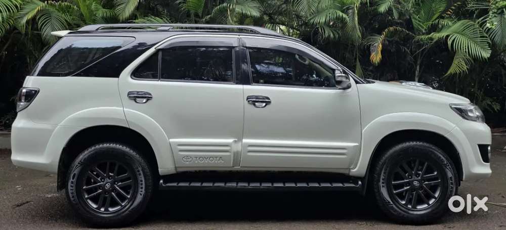 Toyota Fortuner 4x2 At, 2015, Diesel