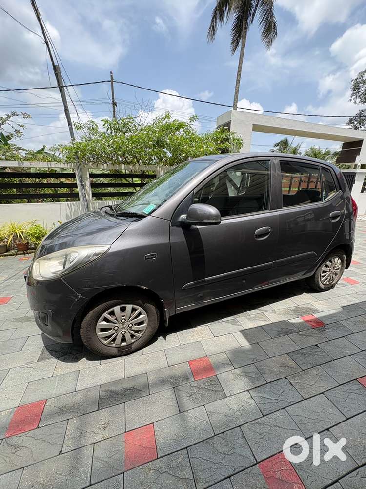 Hyundai I10 Sportz 2013 Petrol