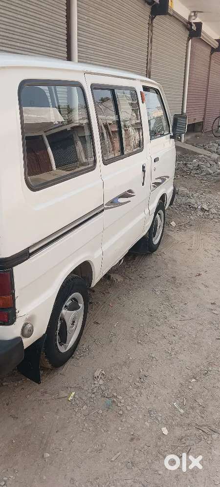 Maruti Suzuki Omni 2013