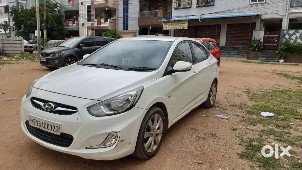 Hyundai Verna Sx Petrol 2012 Manual