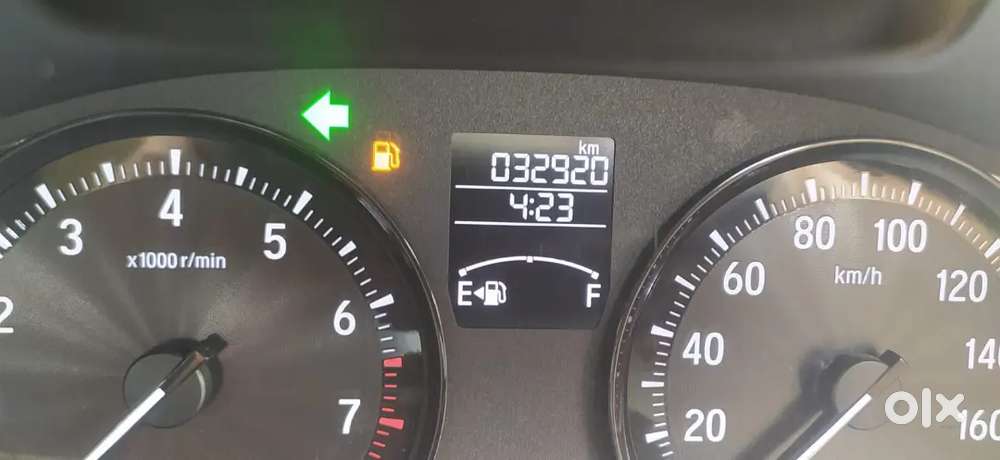 मुझे गाड़ी बेचनी है