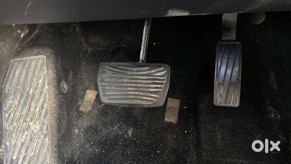 Mahindra Xuv700 2.0 Ax 7 Petrol At Str, 2021, Petrol