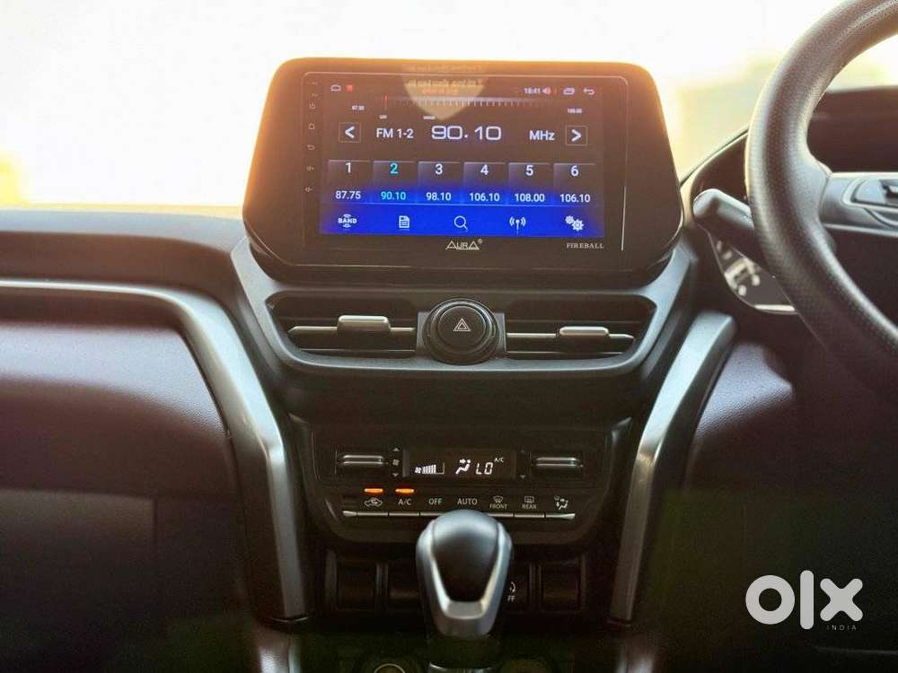 Maruti Suzuki Grand Vitara 1.5 Delta Smart Hybrid At, 2023, Petrol