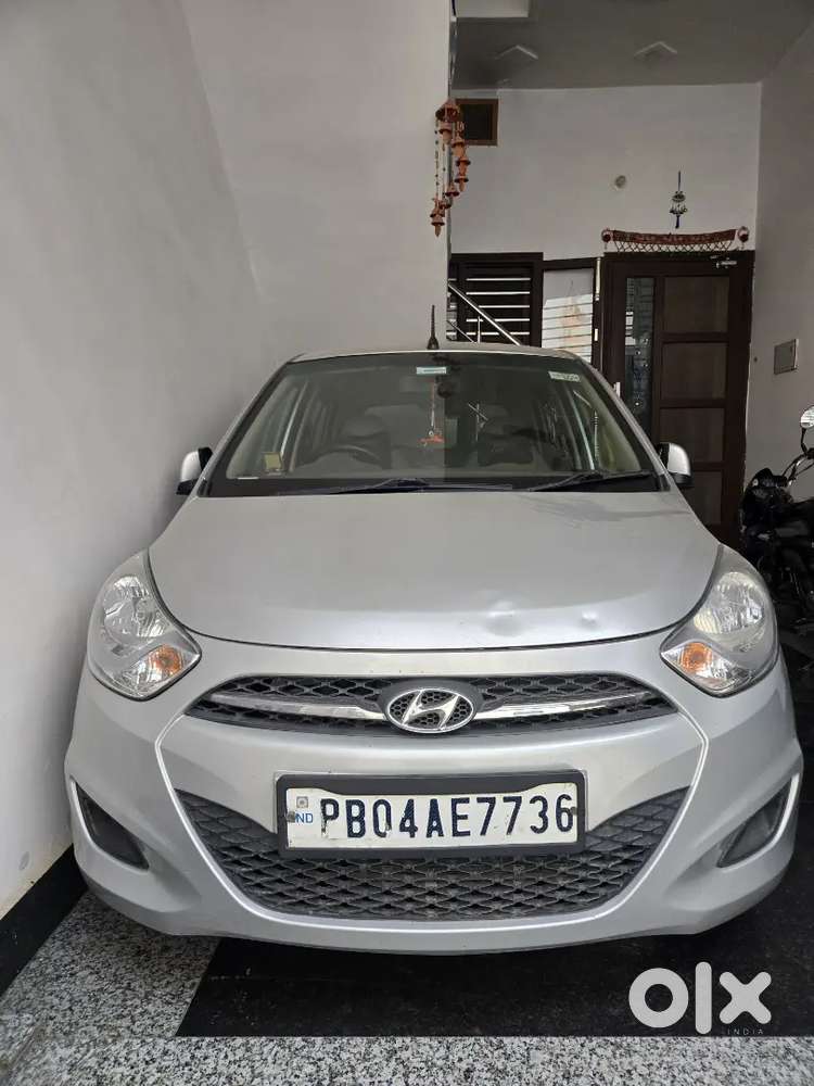 Hyundai I10 Magna Petrol Dec 2011