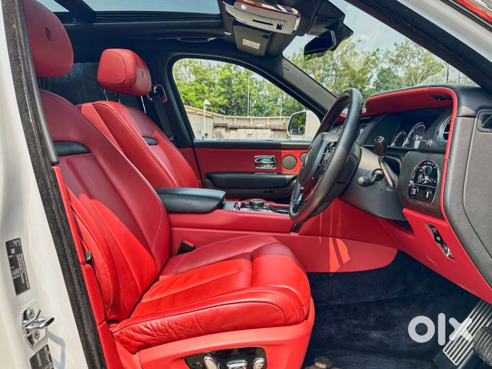 Rolls-royce Cullinan V12, 2020, Petrol