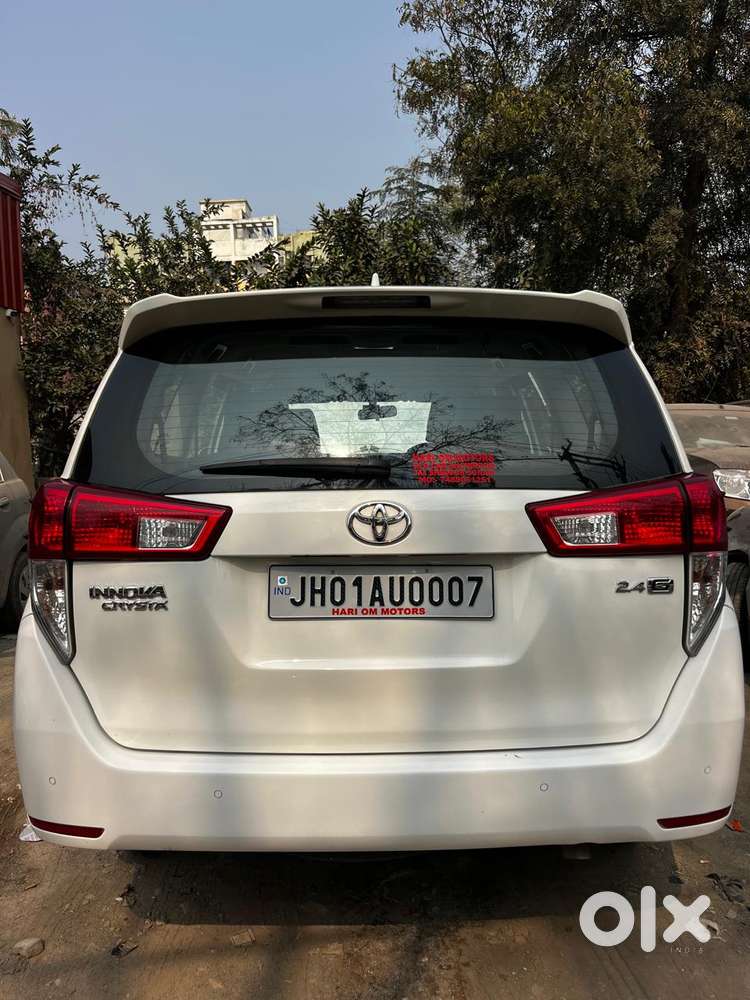 Toyota Innova Crysta [2020-ongoing] 2.4 Gx 8 Str, 2020, Diesel