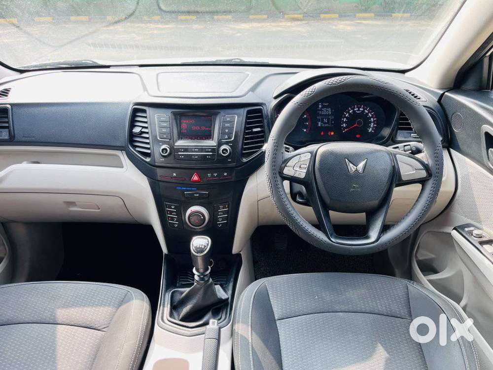 Mahindra Xuv300 W6, 2023, Petrol