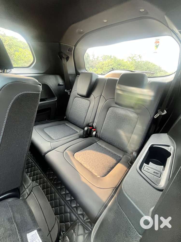 Tata Safari Accomplished Plus Dark Edition At, 2024, Diesel