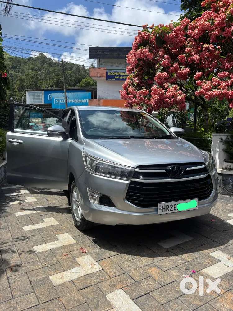 Toyota Innova Crysta 2019