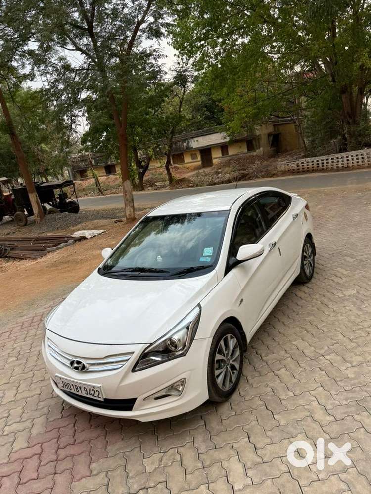 Verna 1.6 Sx (o) 2016 Top Verient