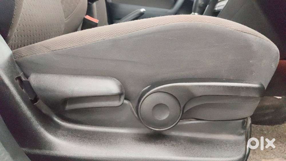 Toyota Urban Cruiser 1.5 Premium Grade Dual Tone At, 2020, Petrol