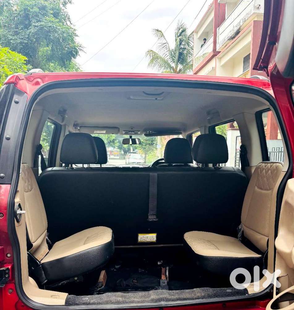 Mahindra Tuv 300 T10, 2018, Diesel