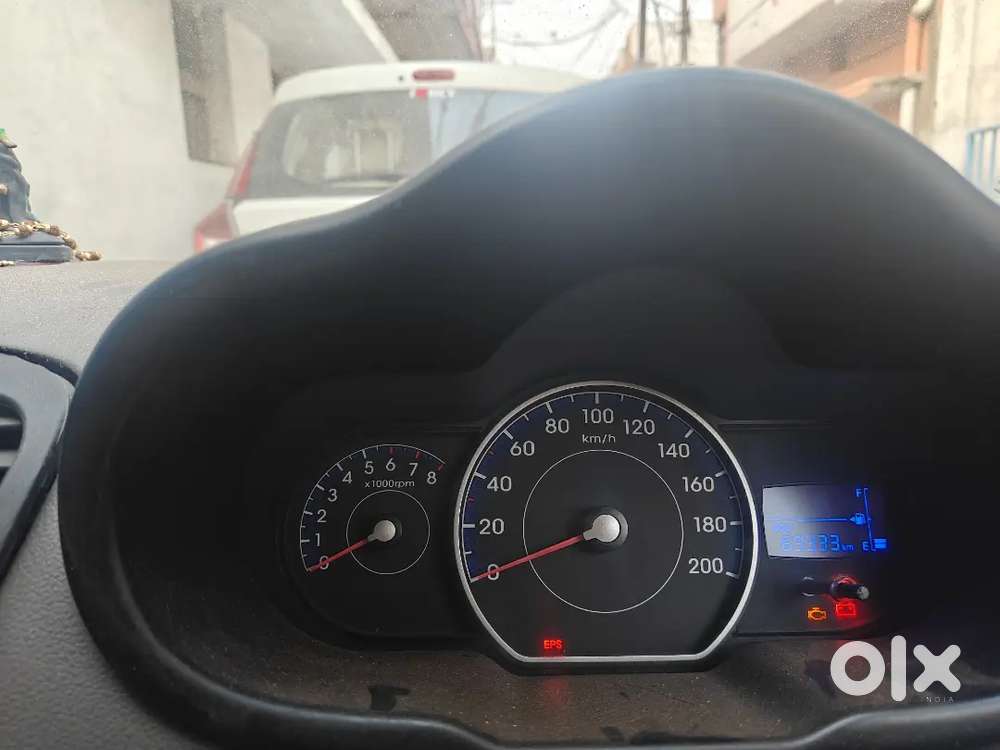 I10 Under 3 Lakh