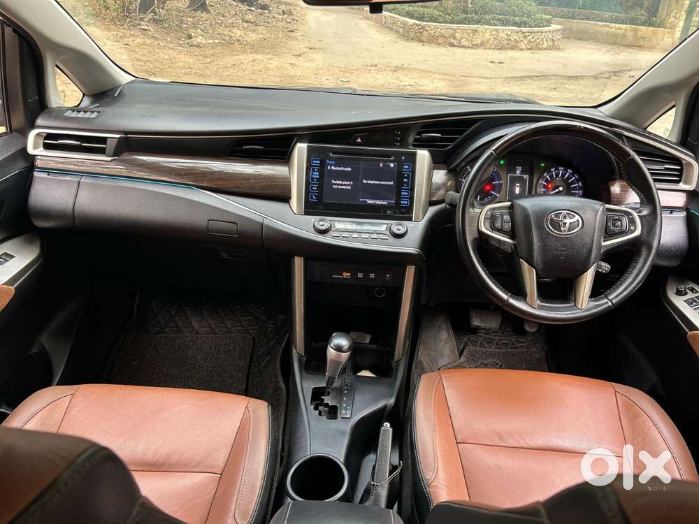 Toyota Innova Crysta 2.8 Zx At 7 Seater, 2018, Diesel