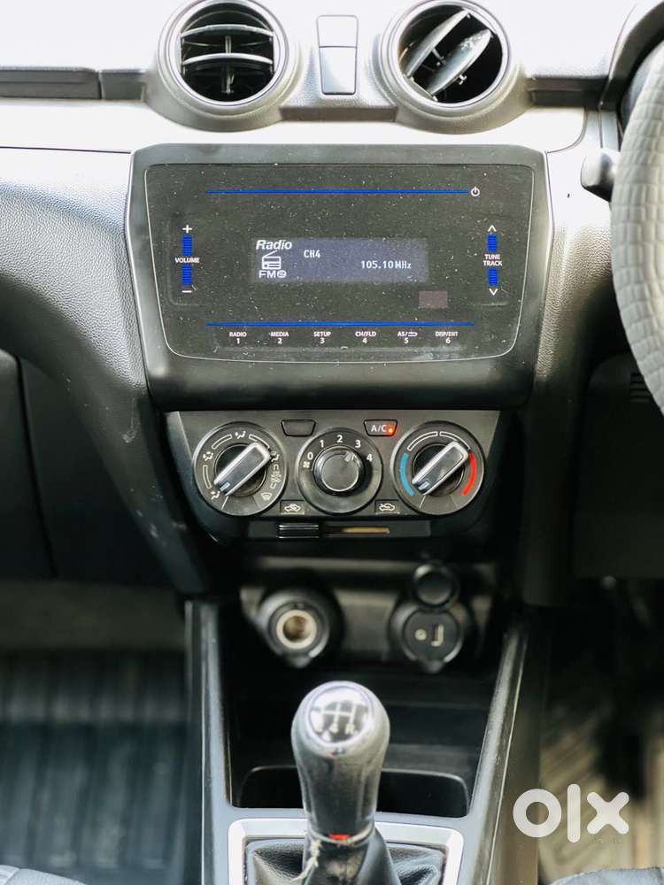Maruti Suzuki Swift Vvt Vxi, 2021, Petrol