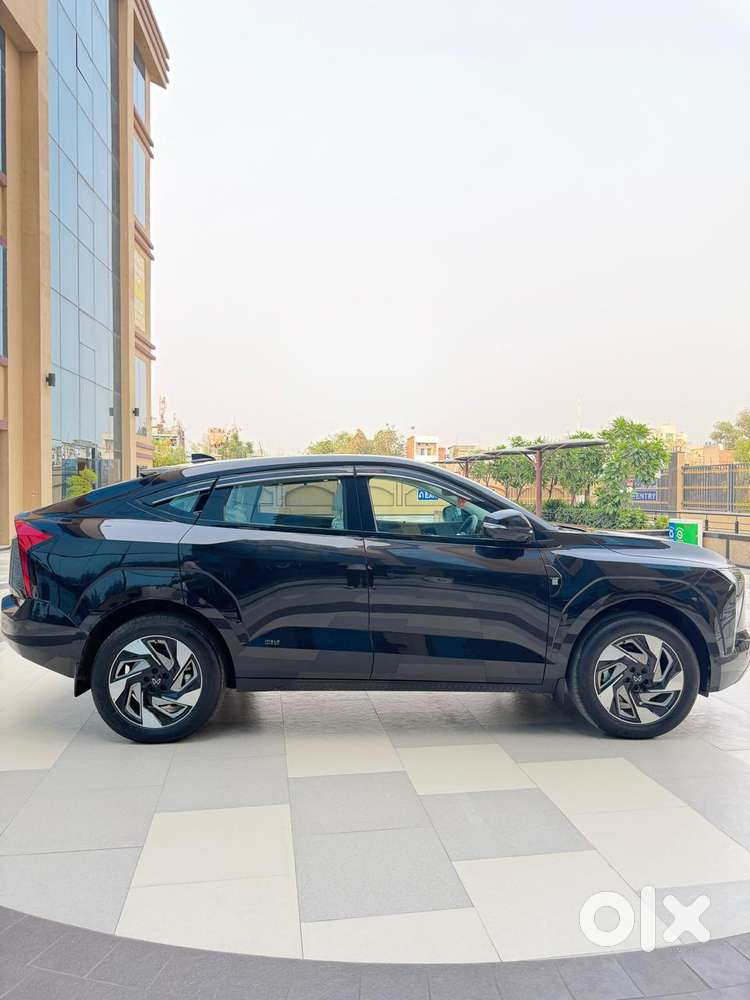 Mahindra Xev 9e Three B79 Kwh, 2025, Electric