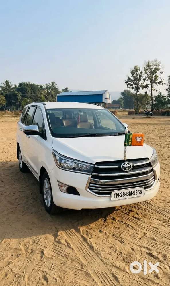 Toyota Innova Crysta 2109