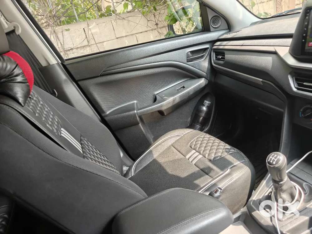 Maruti Suzuki Brezza 2025 Lxi
