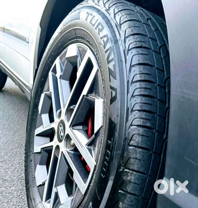 Hyundai Venue Sx Mt, 2023, Petrol