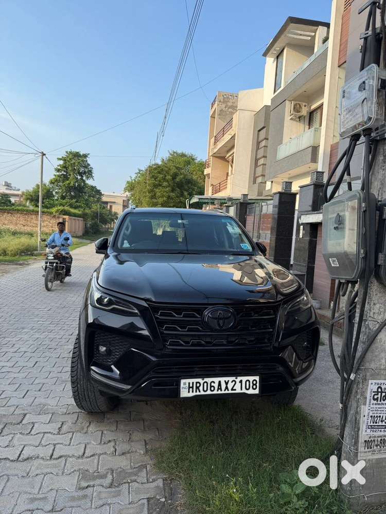 Toyota Fortuner 2021 Diesel Well Maintained