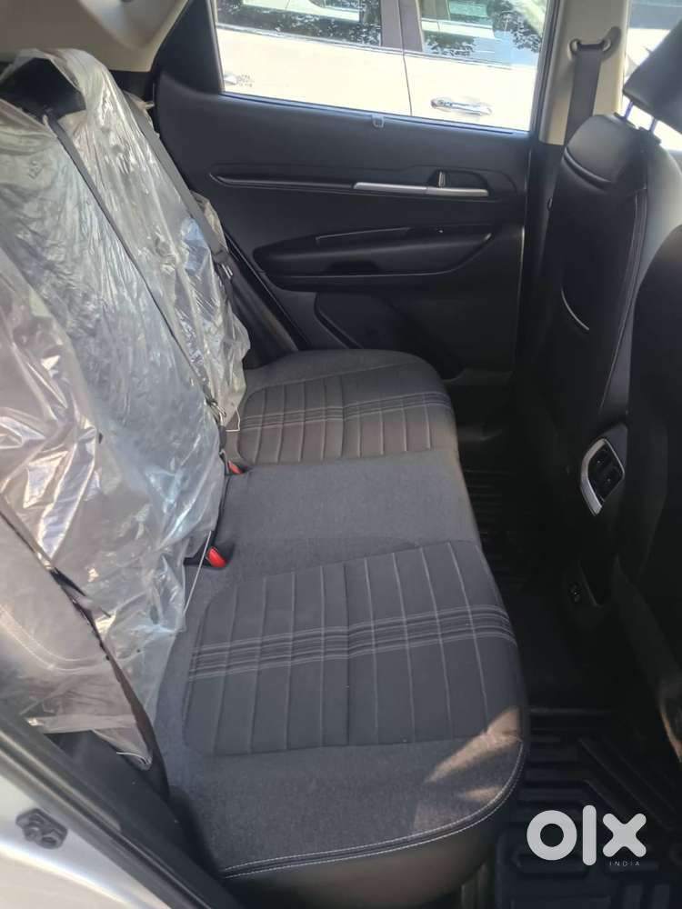 Kia Sonet 2024 Petrol 21000 Km Driven