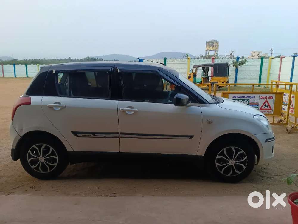 Swift Maruti Suzuki 2007 Petrol Manual