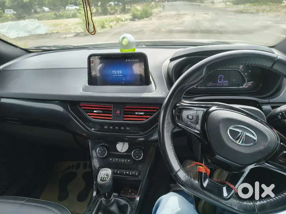 Tata Nexon Dark 2022 Edition 2nd Owner
