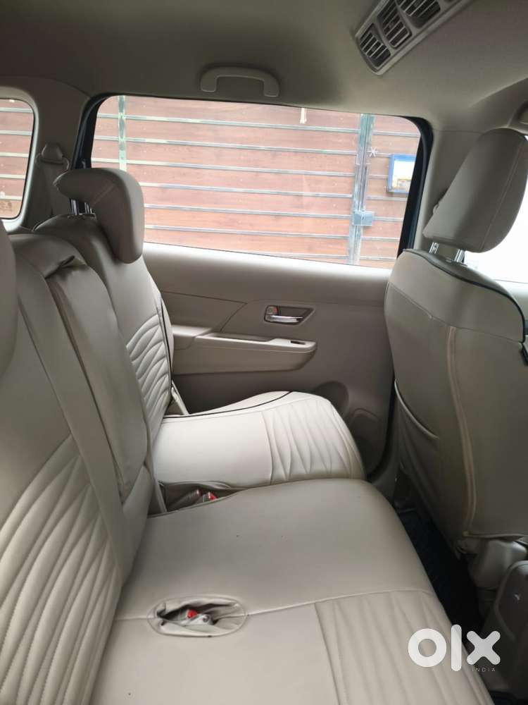 Maruti Suzuki Ertiga Vxi Shvs, 2025, Petrol
