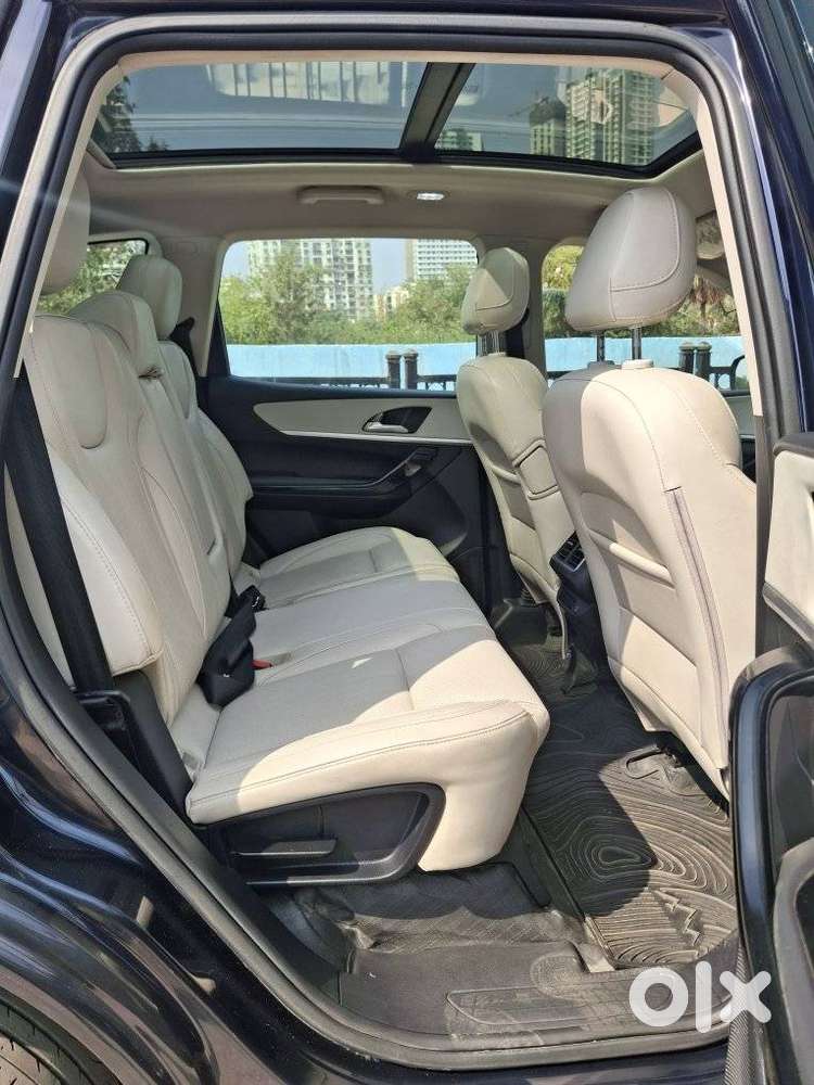 Mahindra Xuv700 2.2 Ax 7 Diesel At Str Awd, 2022, Diesel