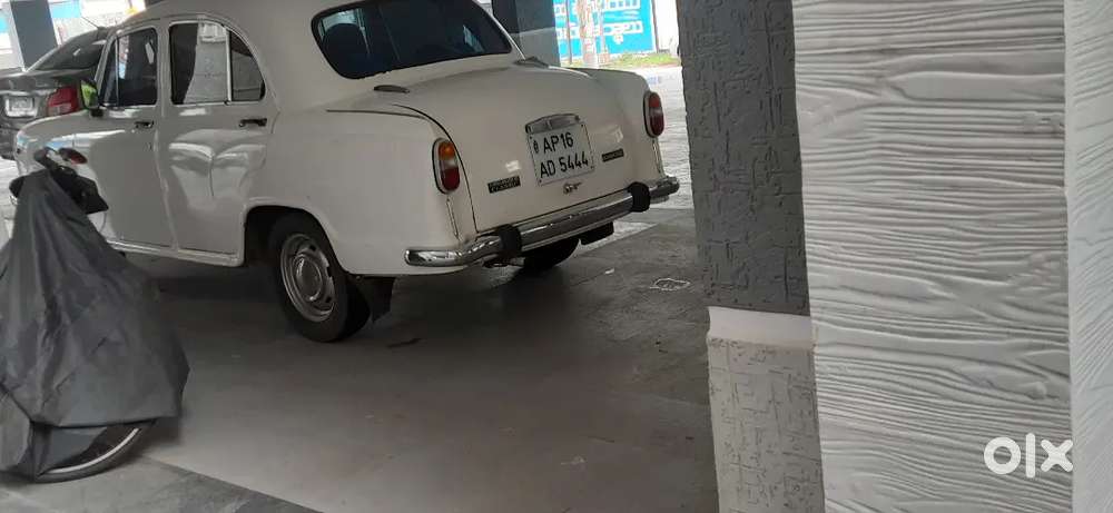 Ambassador Ambassador 2002