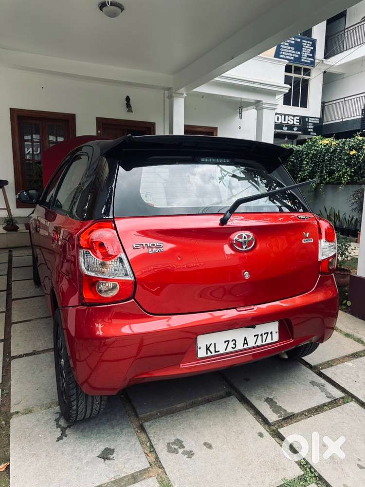 Toyota Etios Liva 2016