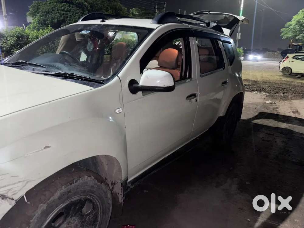 Renault Duster Petrol Single Hand Used Car