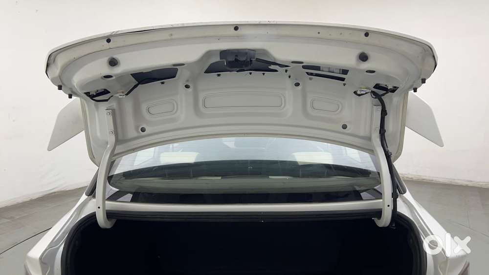 Hyundai Aura [2023-ongoing] 1.2 S Petrol Manual, 2022, Petrol