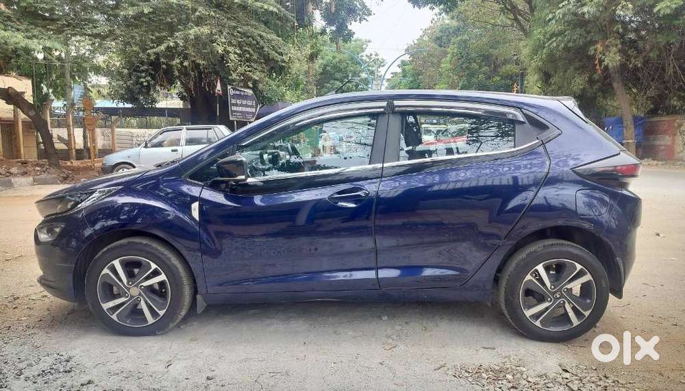 Tata Altroz 1.2 Xz Plus Rtn Dct, 2022, Petrol
