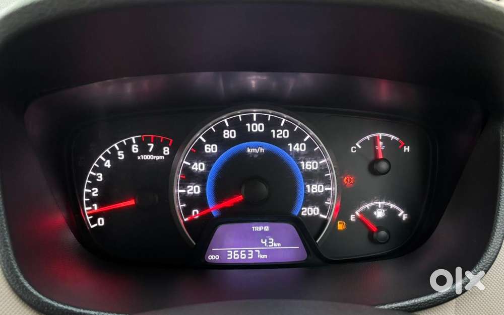 Hyundai Grand I10 2013-2016 Asta, 2015, Petrol