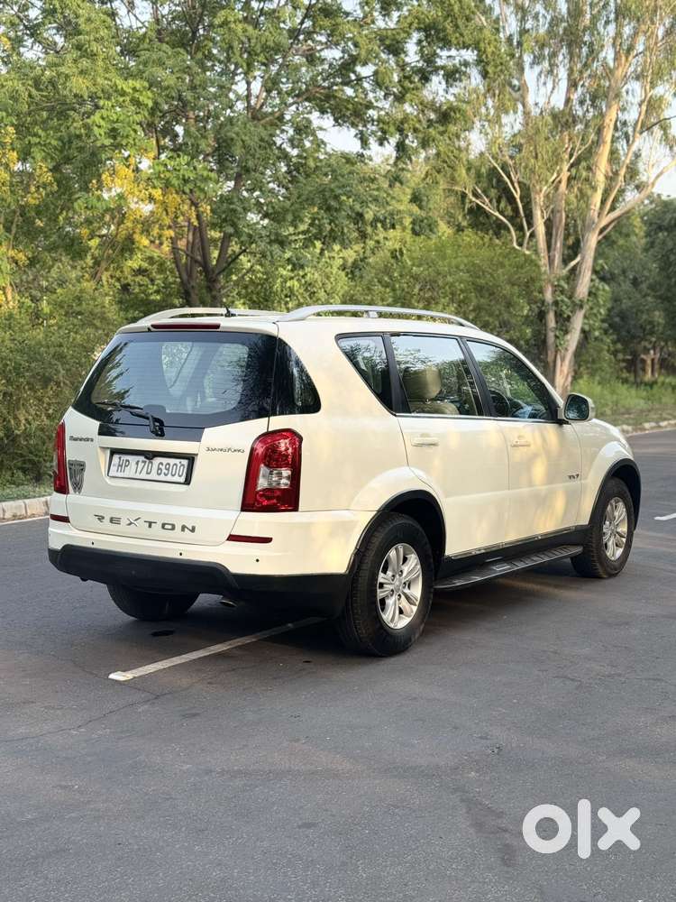 Mahindra Ssangyong Rexton Rx7, 2015, Diesel