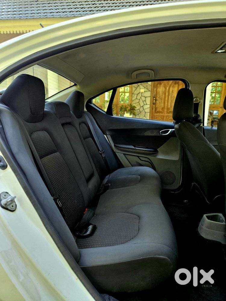 Tata Tigor Xz, 2017, Petrol