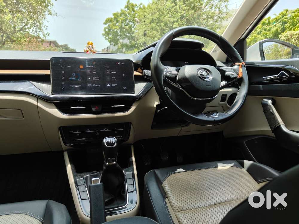Skoda Slavia 1.5 Tsi Style, 2022, Petrol